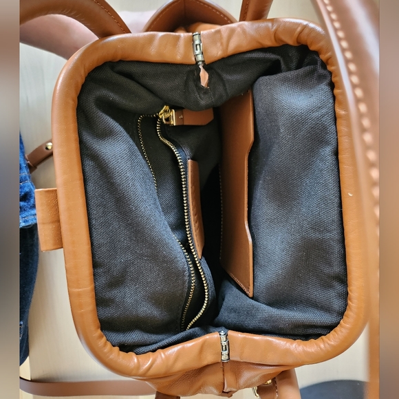 Nico Giani | Thea Small Bucket Bag - Picture 6 of 16